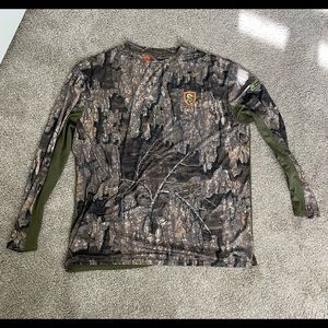Long sleeve performance Realtree Timber
